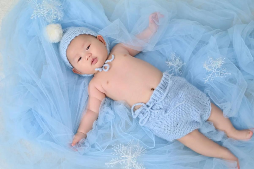 清镇孕妇三个月肚子多大